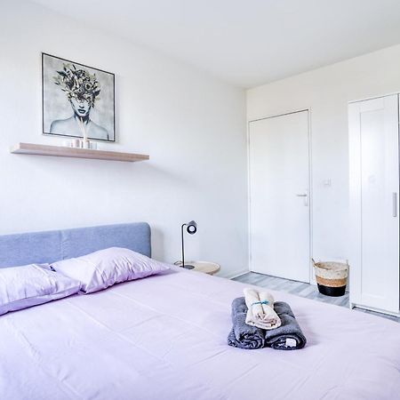 Le Warm Cocon - Spacieux T3 - 5 Personnes - Wifi Et Parking 罗尼苏布瓦 外观 照片