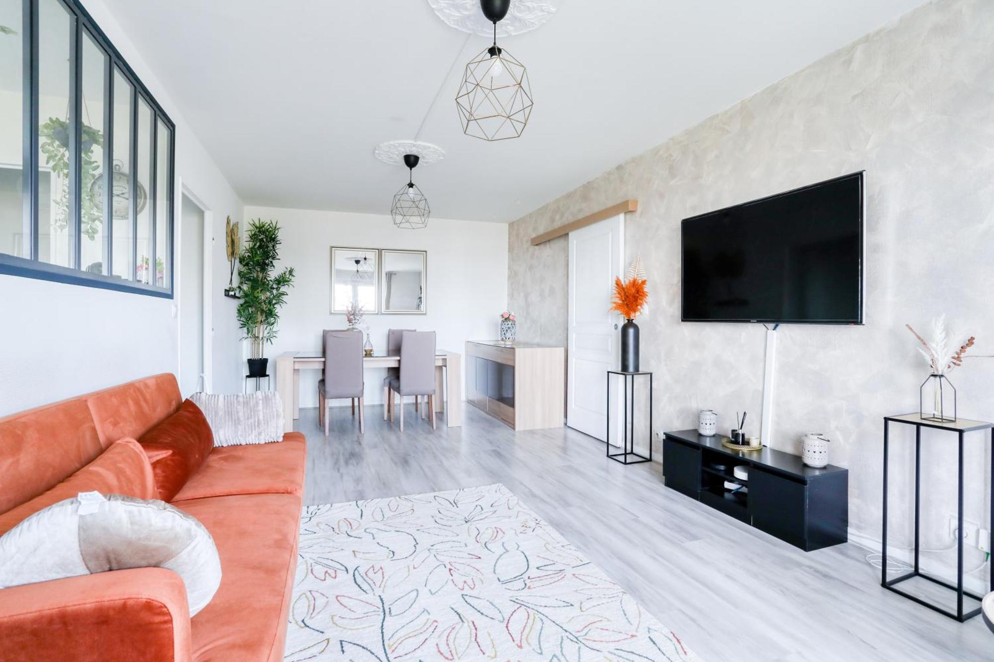 Le Warm Cocon - Spacieux T3 - 5 Personnes - Wifi Et Parking 罗尼苏布瓦 外观 照片